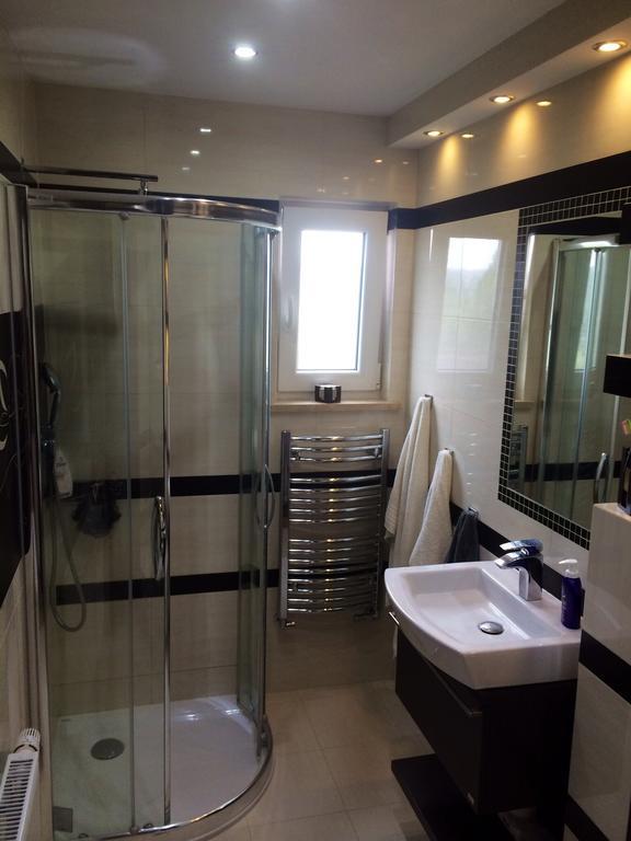 Apartment A'La Karol Свиноуйсьце Экстерьер фото